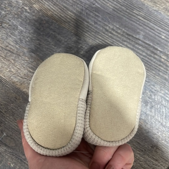 Baby shoes - Picture 5 of 6